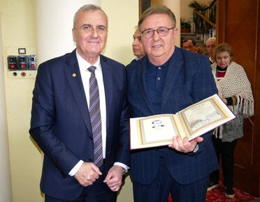 Щиро вітаємо Олександра Миколайовича Хіміча з присудженням Премії НАН України імені В.М. Глушкова!